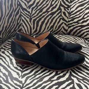 Naturalizer Black Leather Ankle Booties